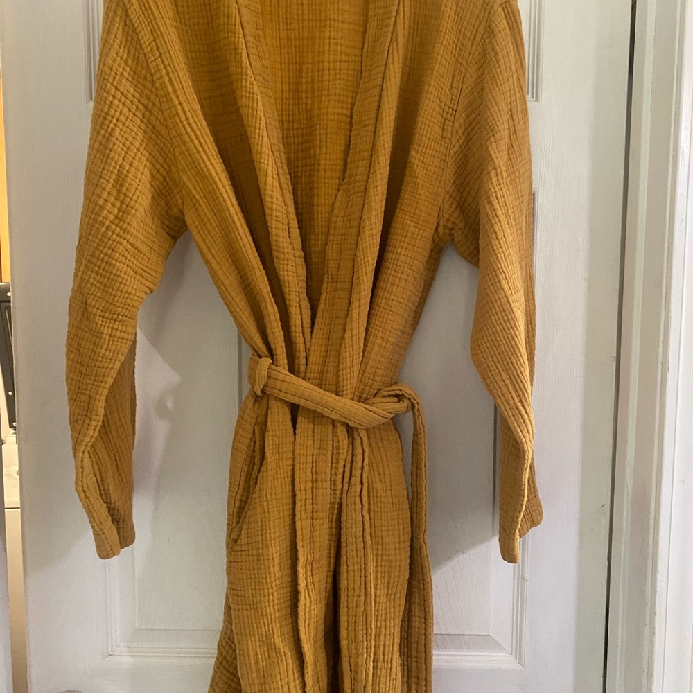 Parachute Golden Waffle Textured cotton Robe